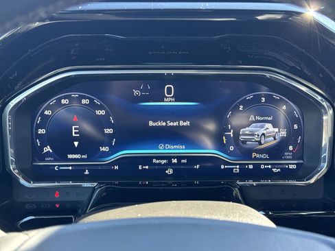 Used 2024 Chevrolet Silverado 1500 LT image 20