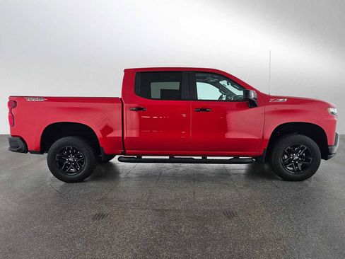 Used 2019 Chevrolet Silverado 1500 LT Trail Boss image 2