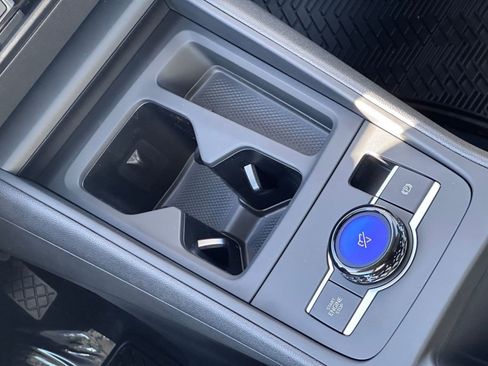 New 2026 Volkswagen Tiguan SE image 23