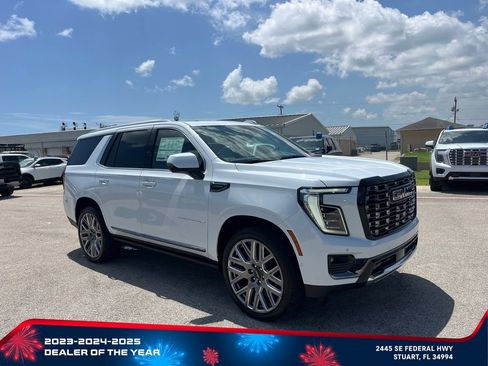 New 2026 GMC Yukon Denali Ultimate AWD/4WD image 2