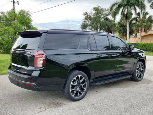 Certified 2021 Chevrolet Suburban RST AWD/4WD image 4