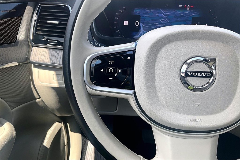 Certified 2025 Volvo XC90 B6 Plus w/ Protection Package AWD/4WD image 26