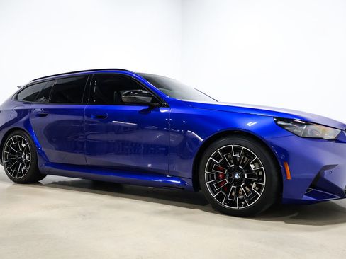 Used 2025 BMW M5 Touring image 88