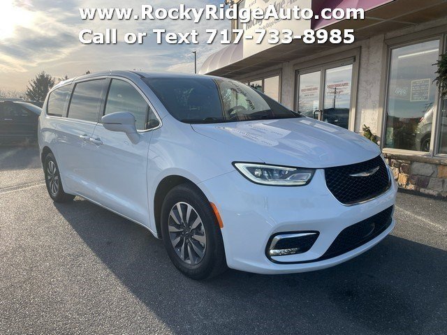Used 2022 Chrysler Pacifica Touring-L FWD image 9