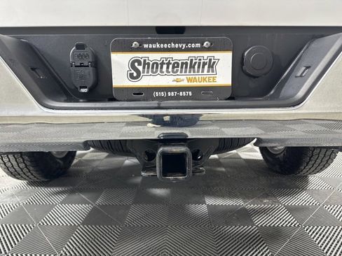 Used 2023 Chevrolet Silverado 1500 LT w/ Z71 Off-Road Package image 10