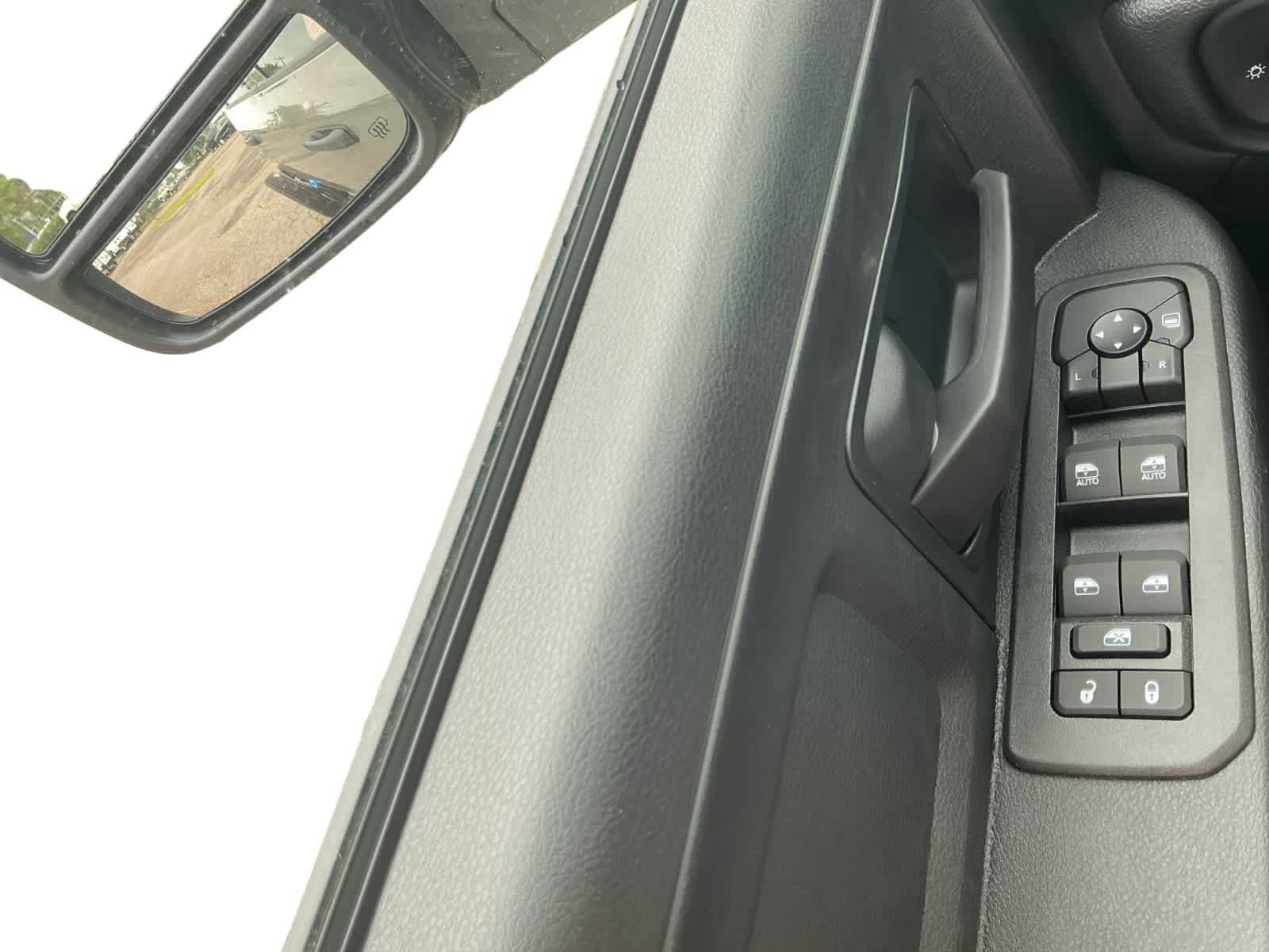 New 2026 RAM 4500 Tradesman w/ Chrome Appearance Group AWD/4WD image 17