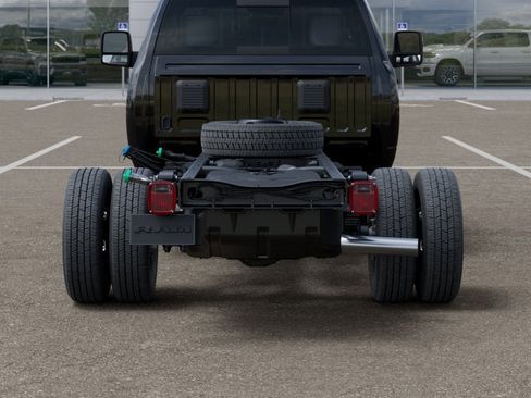 New 2026 RAM 3500 Tradesman AWD/4WD image 22