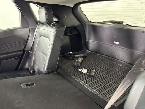 Used 2022 Ford Escape SEL w/ Technology Package image 29