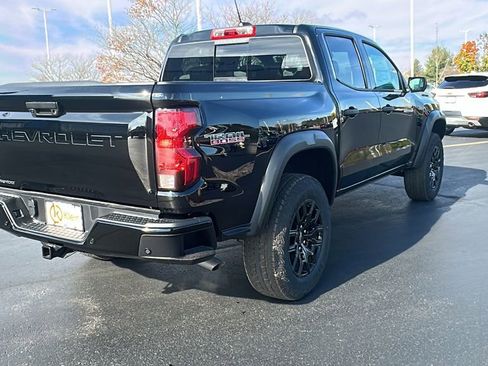 New 2026 Chevrolet Colorado Trail Boss AWD/4WD image 11