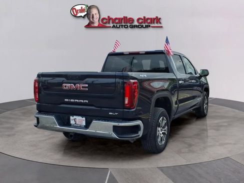 Used 2026 GMC Sierra 1500 SLT AWD/4WD image 5