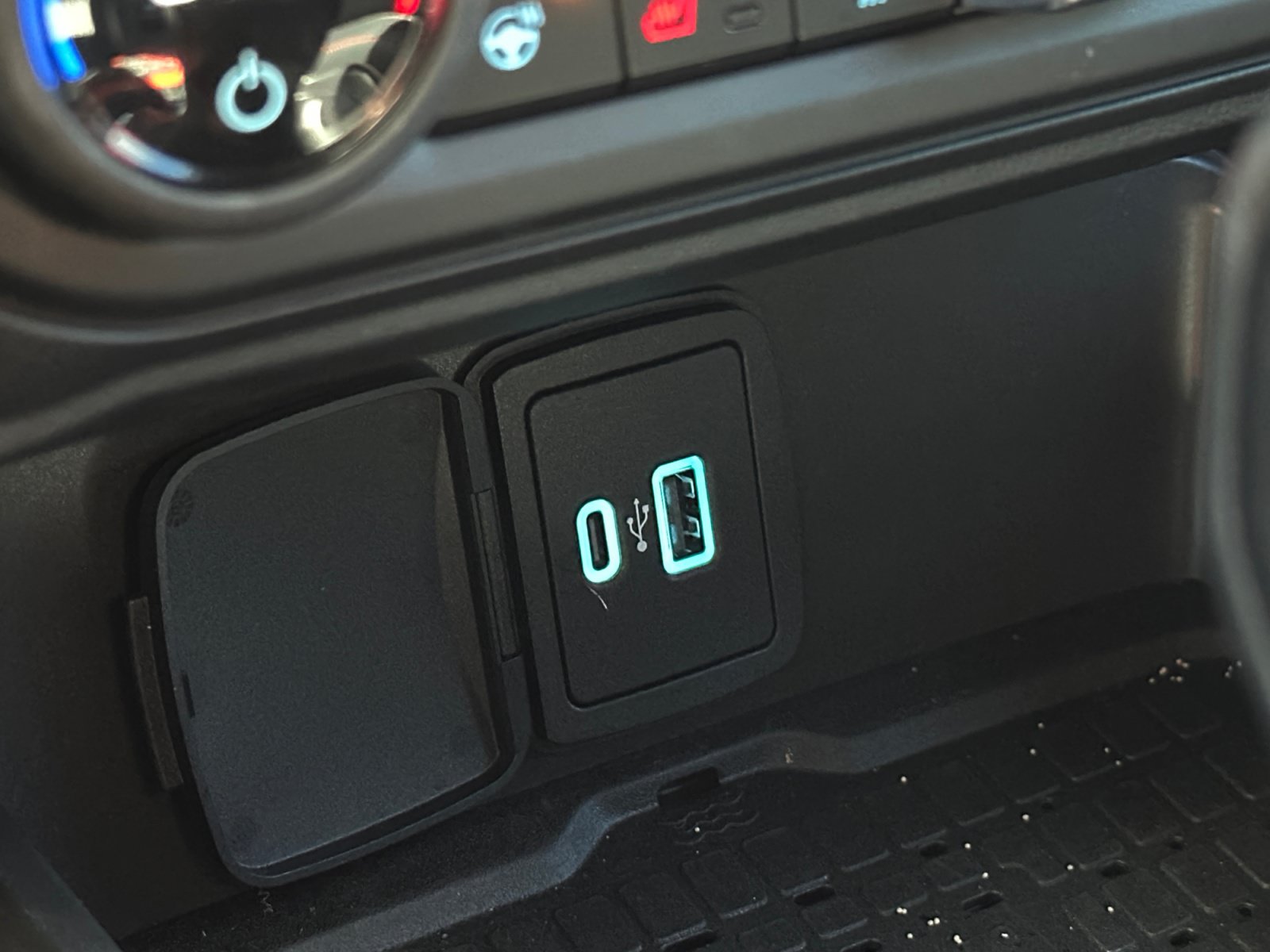 Used 2024 Ford Bronco Raptor w/ Interior Carbon Fiber Pack 6 AWD/4WD image 23