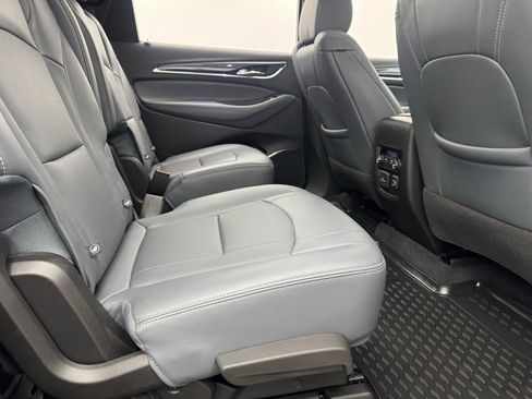 Used 2024 Buick Enclave Essence w/ Experience Buick Package AWD/4WD image 38