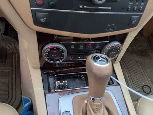 Used 2008 Mercedes-Benz C 300 4MATIC Sedan image 17