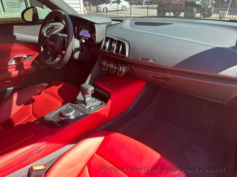 Used 2023 Audi R8 V10 performance RWD image 23