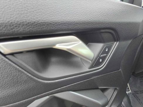 New 2025 Audi Q3 2.0T Premium Plus image 32