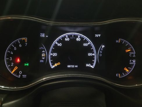 Used 2018 Jeep Grand Cherokee Limited AWD/4WD image 23