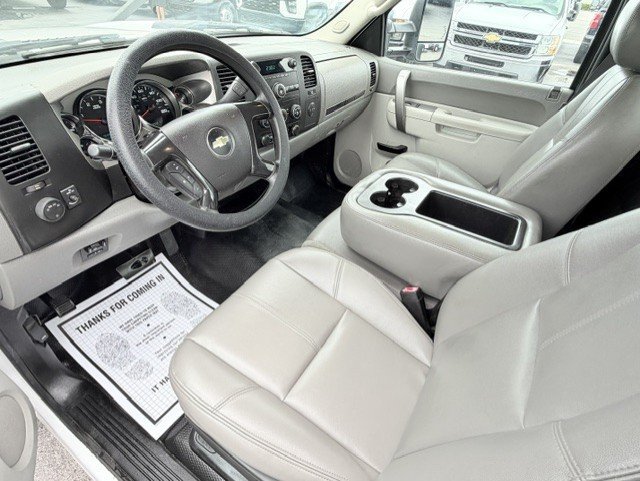 Used 2014 Chevrolet Silverado 3500 W/T RWD image 10