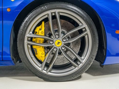 Used 2019 Ferrari 488 Spider RWD image 24