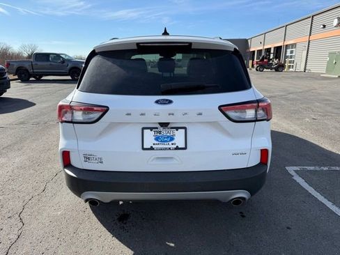 Used 2022 Ford Escape SEL image 8