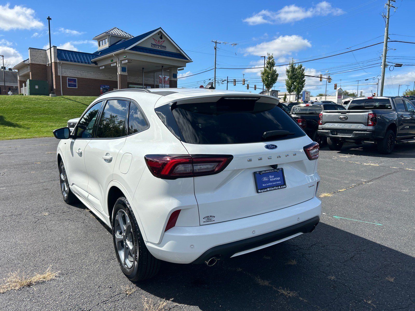 Certified 2023 Ford Escape ST-Line w/ Tech Pack #1 AWD/4WD image 10