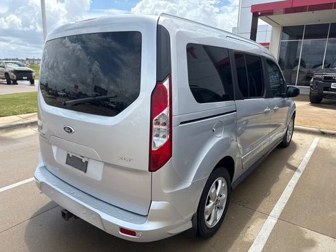 Used 2015 Ford Transit Connect XLT FWD image 2