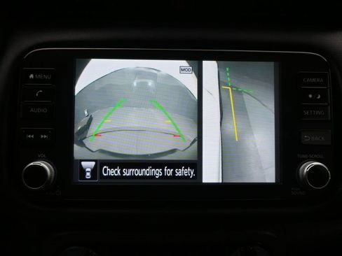 Used 2022 Nissan Kicks SR image 19