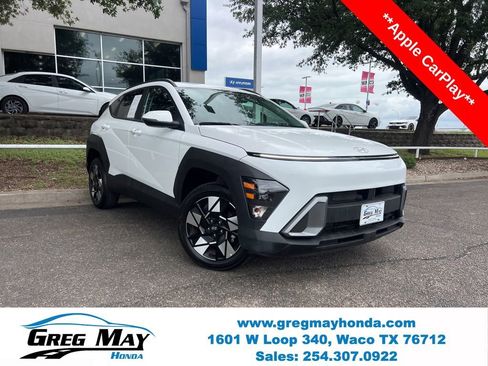 Used 2025 Hyundai Kona SEL AWD/4WD image 1