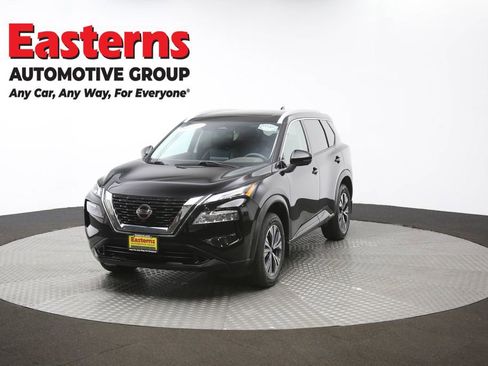 Used 2021 Nissan Rogue SV w/ Premium Package image 58