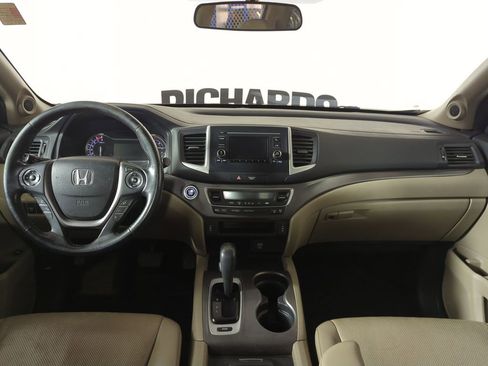Used 2017 Honda Ridgeline RTL image 10