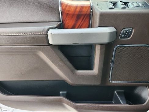 Used 2019 Ford F150 King Ranch w/ Equipment Group 601A Luxury RWD image 20