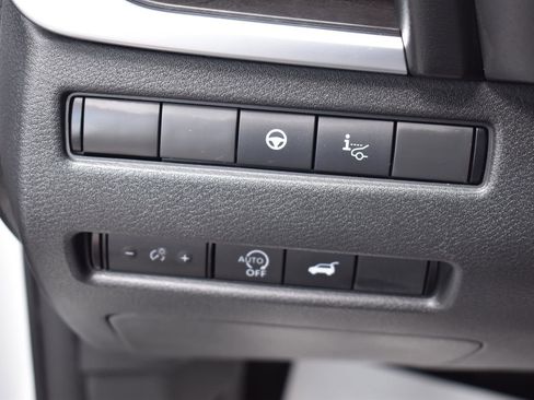 Used 2023 Nissan Rogue Platinum w/ Platinum Premium Package FWD image 50