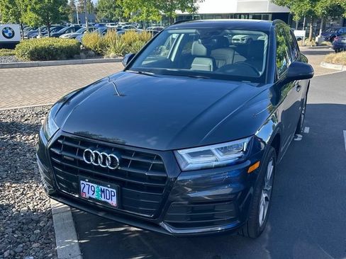 Used 2020 Audi Q5 2.0T Premium Plus w/ Premium Plus Package AWD/4WD image 1