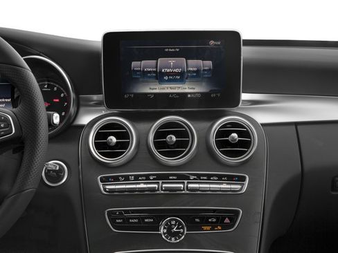 Used 2017 Mercedes-Benz C 300 4MATIC Sedan image 13