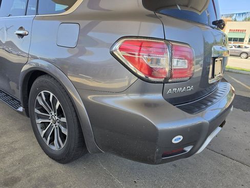 Used 2018 Nissan Armada SL w/ Moonroof Package AWD/4WD image 8