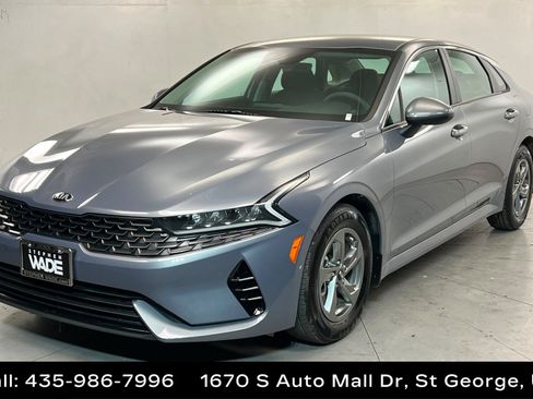 Used 2021 Kia K5 LXS FWD image 1