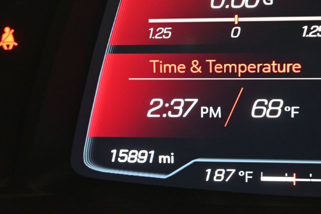 Used 2022 Chevrolet Corvette Stingray Convertible RWD image 4