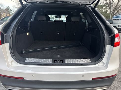 Used 2018 Lincoln MKX Select w/ Select Plus Package image 9