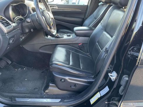 Used 2017 Jeep Grand Cherokee Limited w/ Luxury Group II image 27