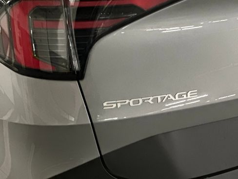 Certified 2026 Kia Sportage LX image 32