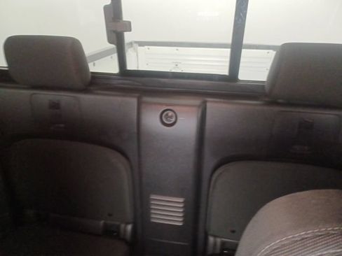 Used 2025 Nissan Frontier SV RWD image 31