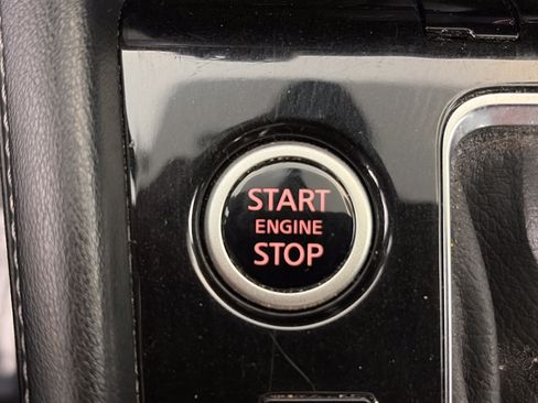 Used 2024 Nissan Kicks SR FWD image 26