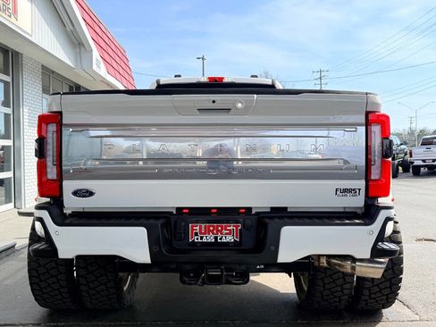 Used 2025 Ford F450 Platinum w/ Platinum Plus Package image 4