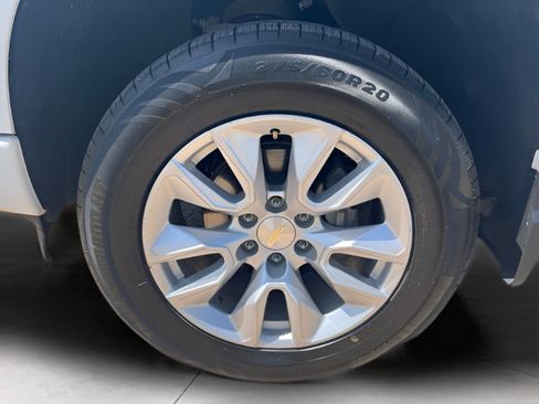 Used 2024 Chevrolet Silverado 1500 Custom RWD image 10