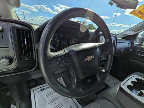 Used 2017 Chevrolet Silverado 2500 W/T AWD/4WD image 13