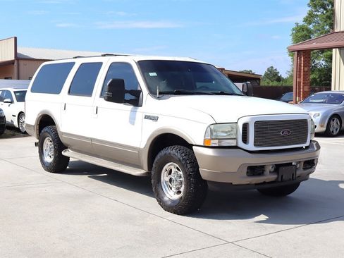 Used 2004 Ford Excursion Eddie Bauer AWD/4WD image 11