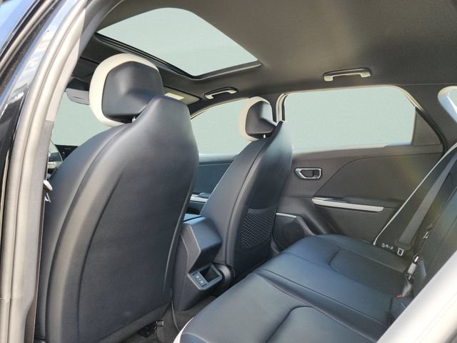 New 2026 Kia K4 GT-Line w/ GT-Line Premium Package FWD image 22