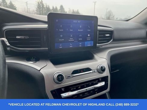 Used 2021 Ford Explorer XLT w/ Equipment Group 202A AWD/4WD image 14