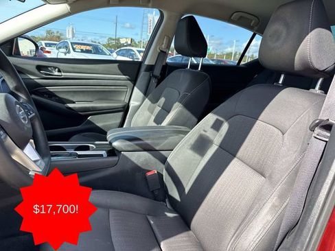 Used 2021 Nissan Altima 2.5 SV image 9