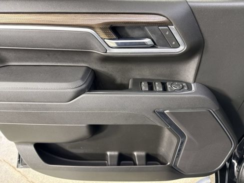 Used 2025 Chevrolet Silverado 1500 RST w/ Protection Package AWD/4WD image 18