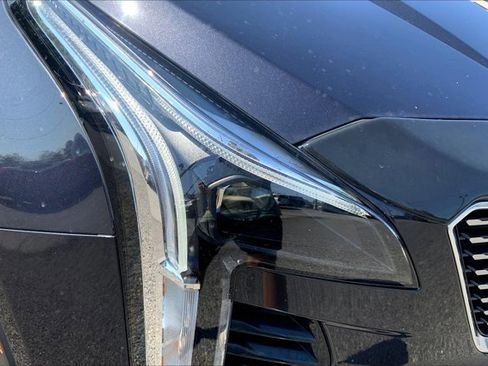 Used 2022 Cadillac XT4 Premium Luxury w/ Enhanced Visibility Package image 27